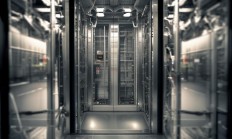 物业收电梯卡费用合法吗？