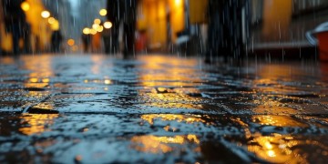 下雨时物业做些什么会更好？