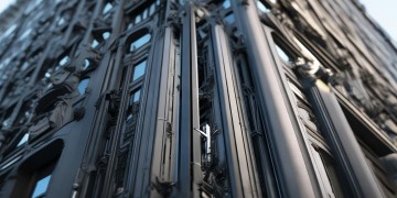 物业究竟什么时候能买电梯？