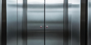 物业电梯需要另交费吗？